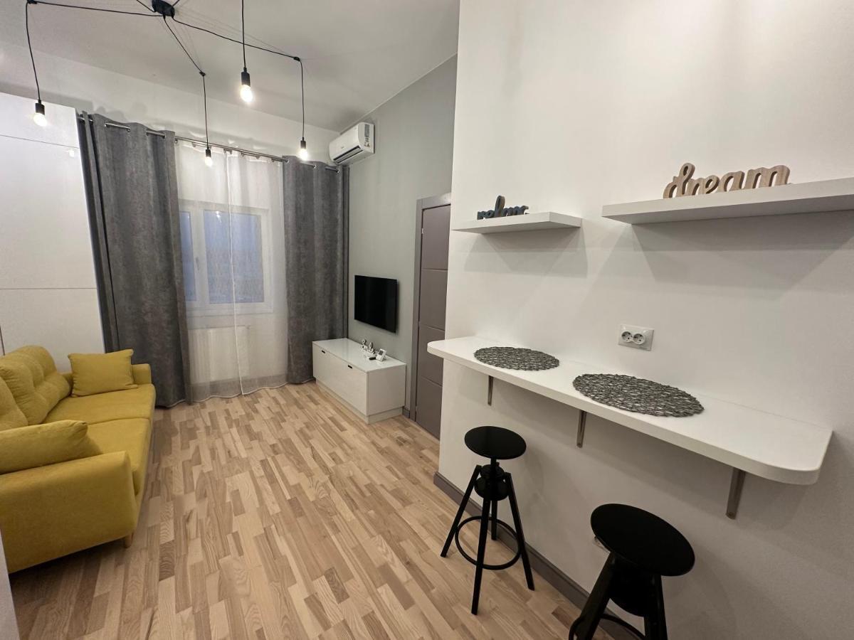 Mojo-Jojo / A Funky Stay Iasi Exteriér fotografie